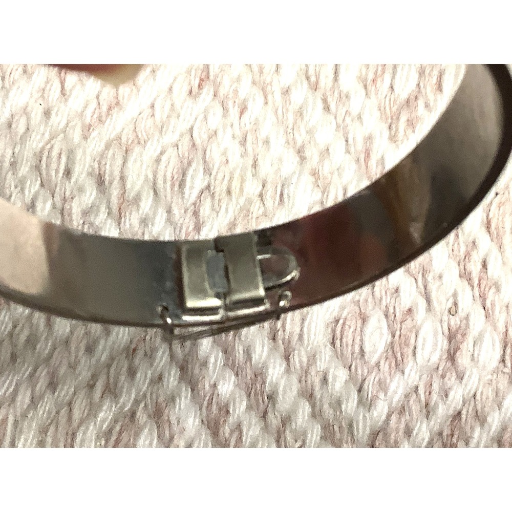 Vintage Whiting & Davis Hinged Etched Floral Bangle Silver Tone Bracelet Jewelry - Picture 2 of 5